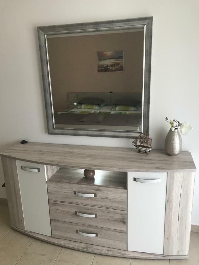 Apartmani Fortuna Lumbarda Dış mekan fotoğraf
