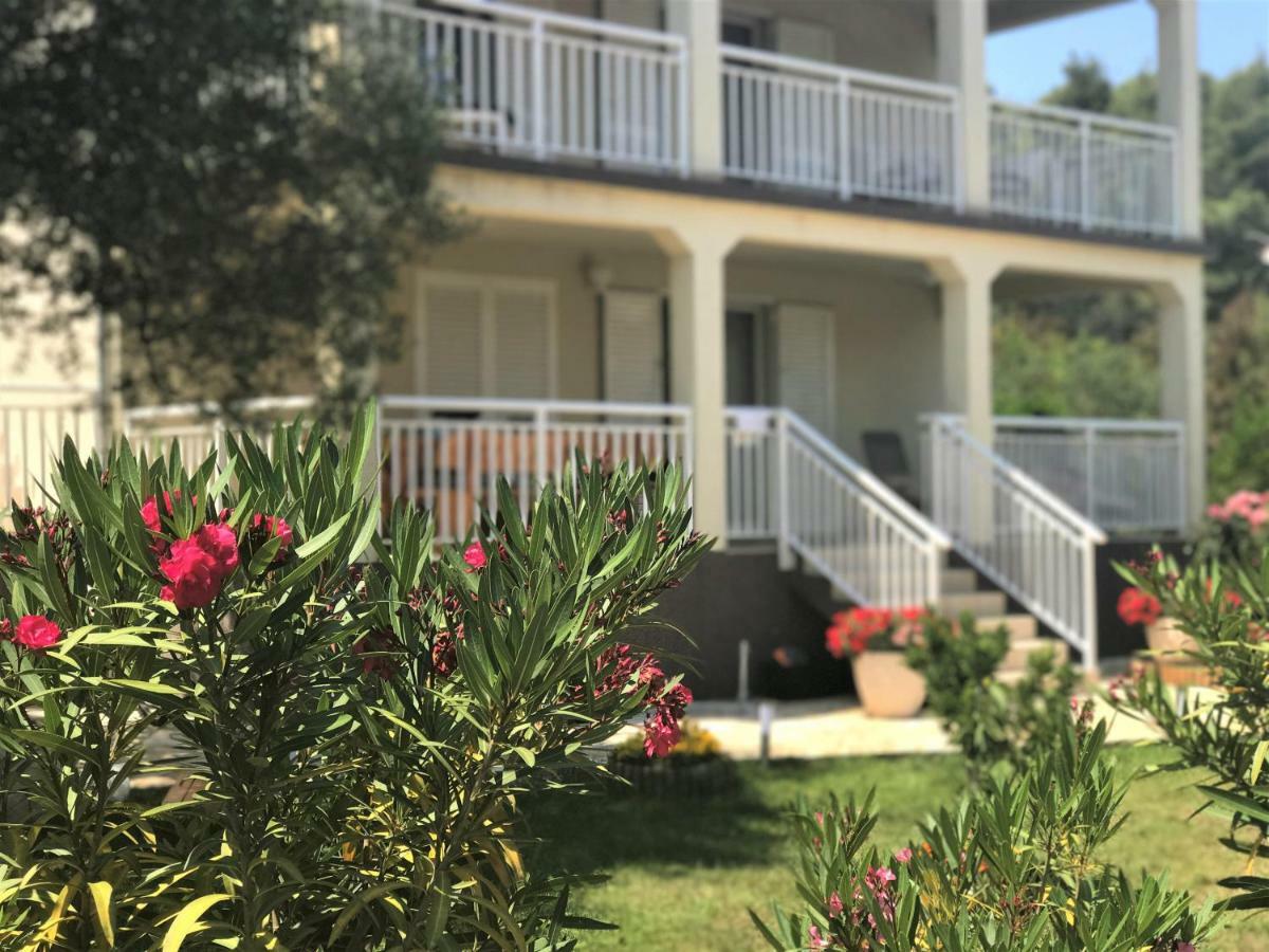 Apartmani Fortuna Lumbarda Dış mekan fotoğraf
