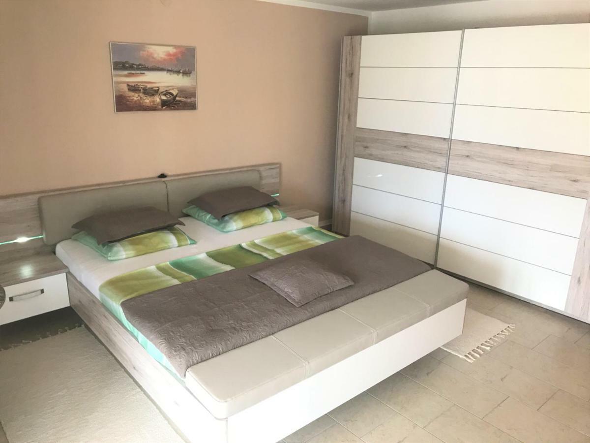 Apartmani Fortuna Lumbarda Dış mekan fotoğraf