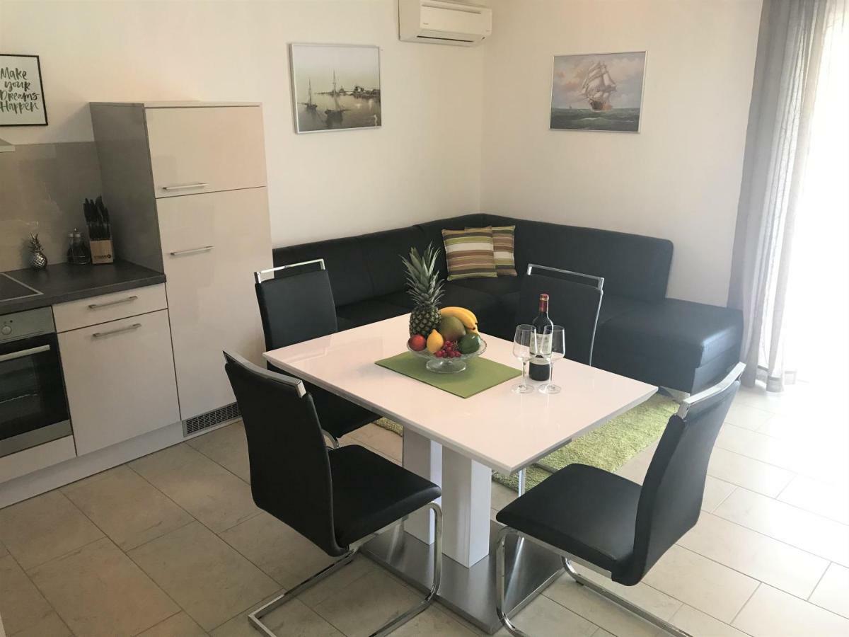 Apartmani Fortuna Lumbarda Dış mekan fotoğraf