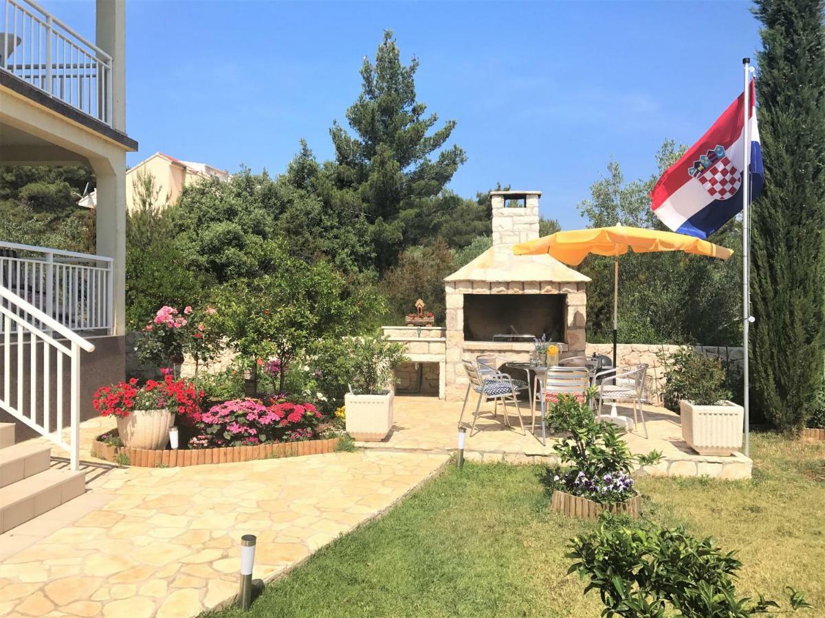 Apartmani Fortuna Lumbarda Dış mekan fotoğraf